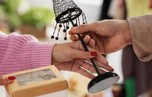 Vide grenier du Club des Supporters du RCBA